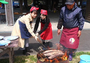 かつお藁焼タタキ造り